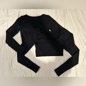 Black cropped athletic tops x2